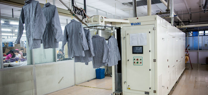 虽然bmw11222服装专注服装贴牌加工，然而我还是买不起房