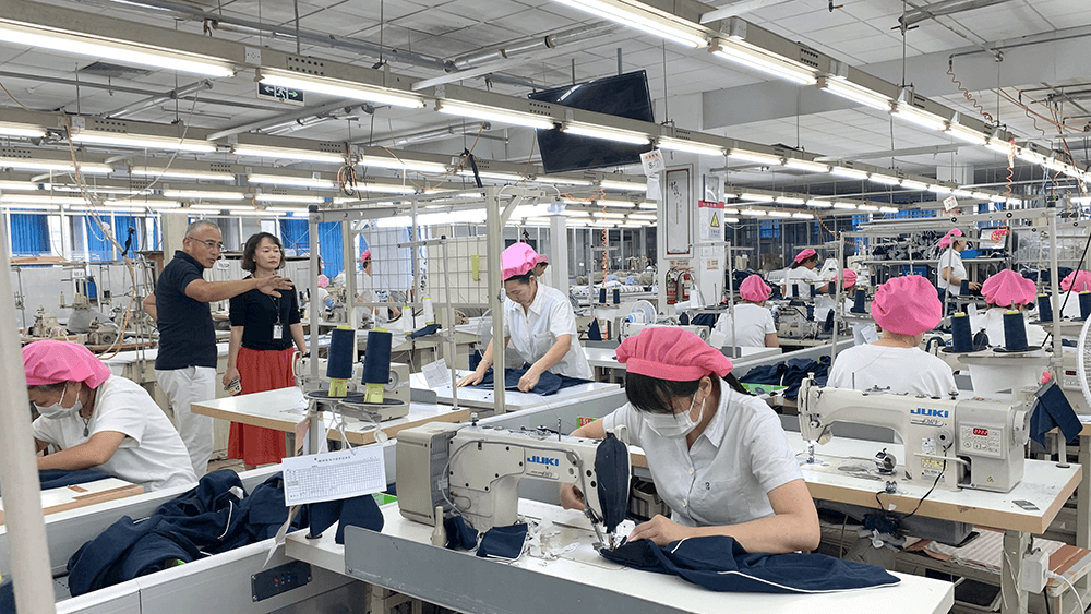 bmw11222服装欢迎日本客户参观考察