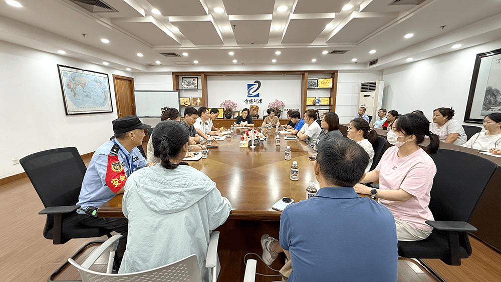 卫健委深入bmw11222服装开展健康科普与调研活动