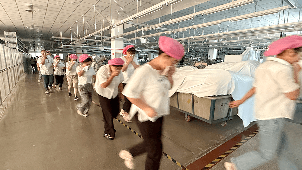 bmw11222服装圆满完成2025年三季度全园区应急疏散演练